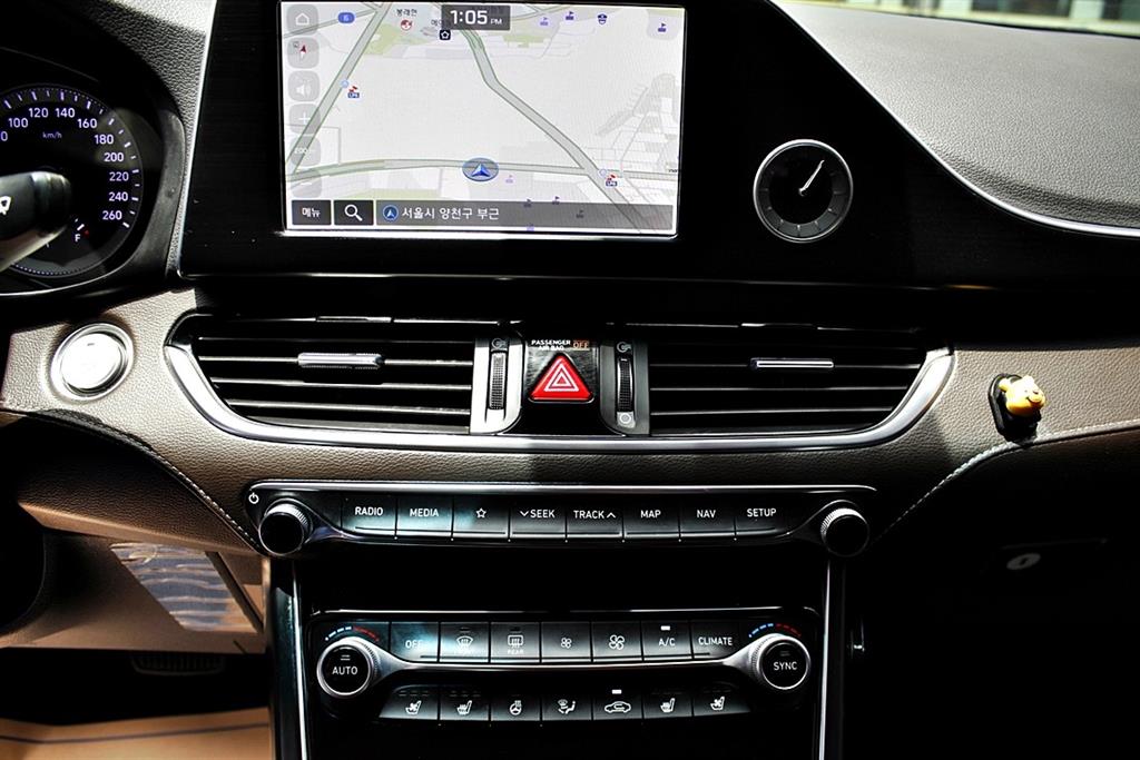 HYUNDAI Grandeur 2018 Negro - Importación desde Corea - HF Imports Iquique - Foto 10