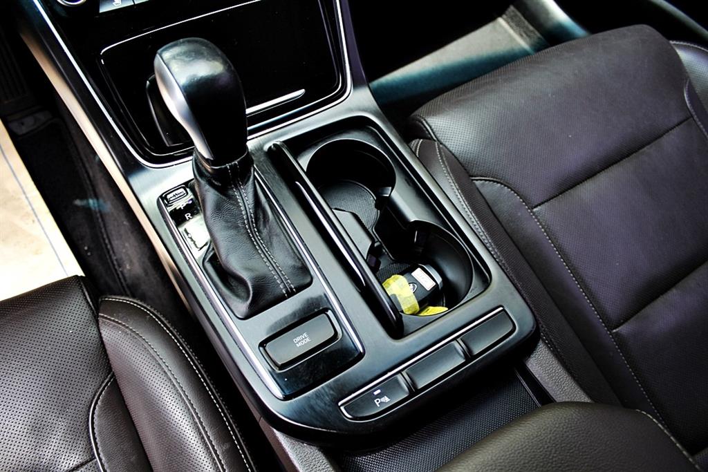 HYUNDAI Grandeur 2018 Negro - Importación desde Corea - HF Imports Iquique - Foto 11