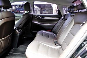 HYUNDAI Grandeur - Vista 12