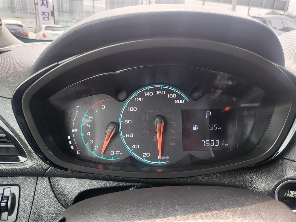 Chevrolet Spark - Vista 6