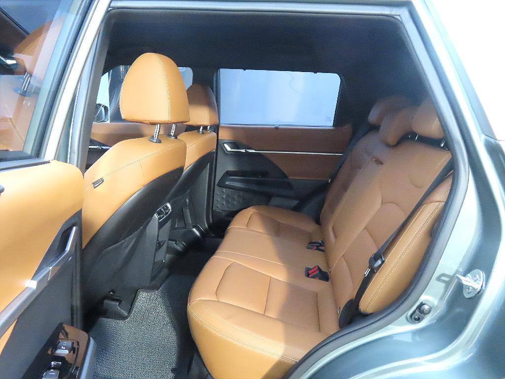 Ssangyong Torres - Vista 9