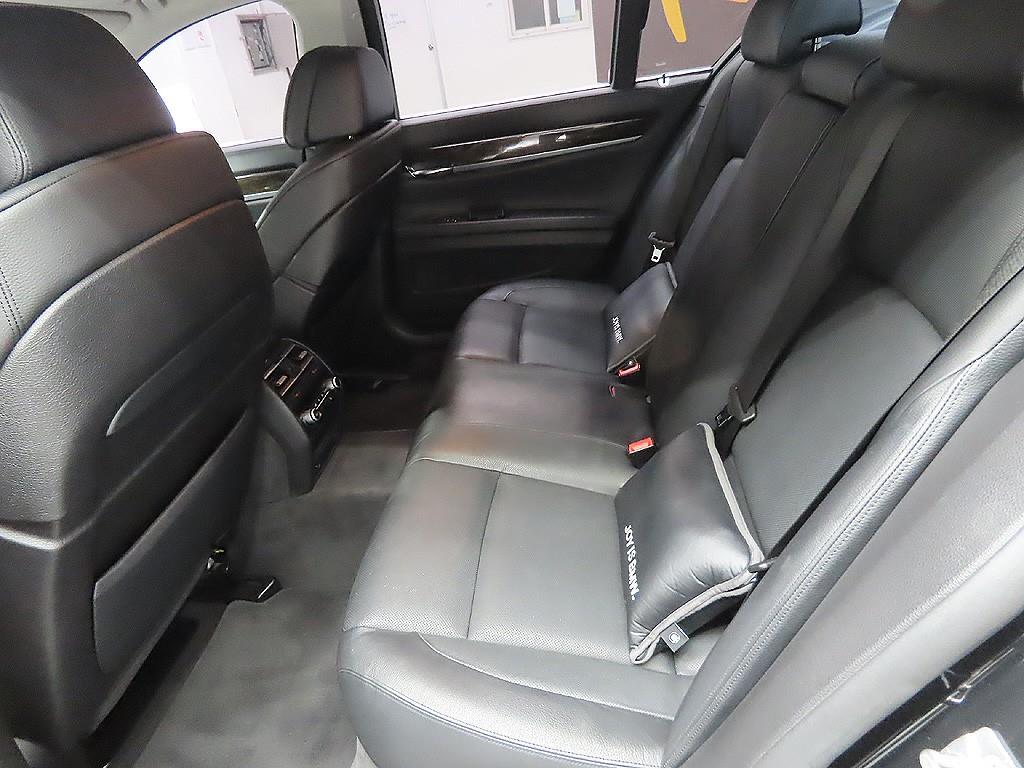 BMW 7 Series 2012 Negro - Importación desde Corea - HF Imports Iquique - Foto 8