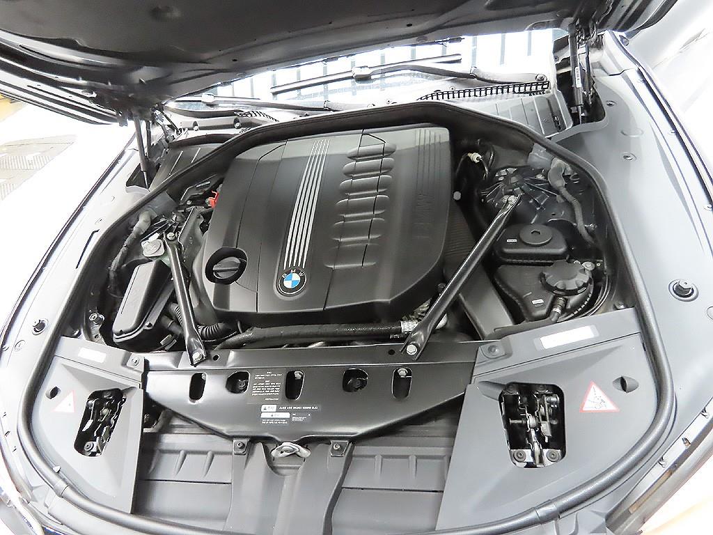 BMW 7 Series 2012 Negro - Importación desde Corea - HF Imports Iquique - Foto 7