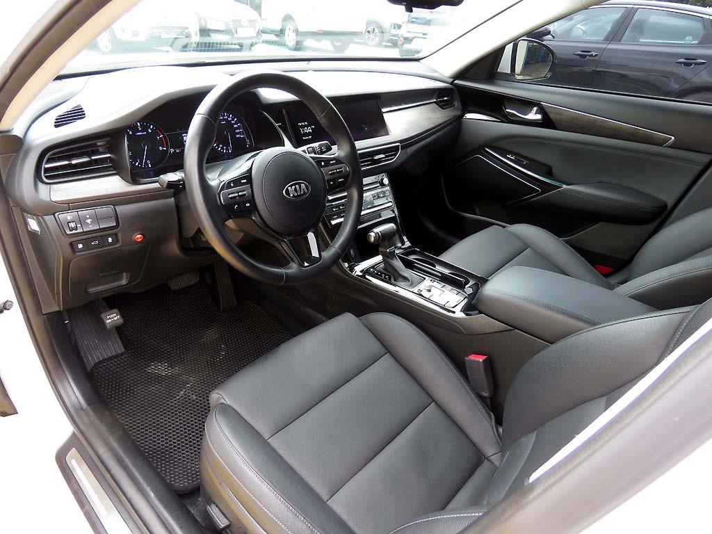 KIA K7 - Vista 9