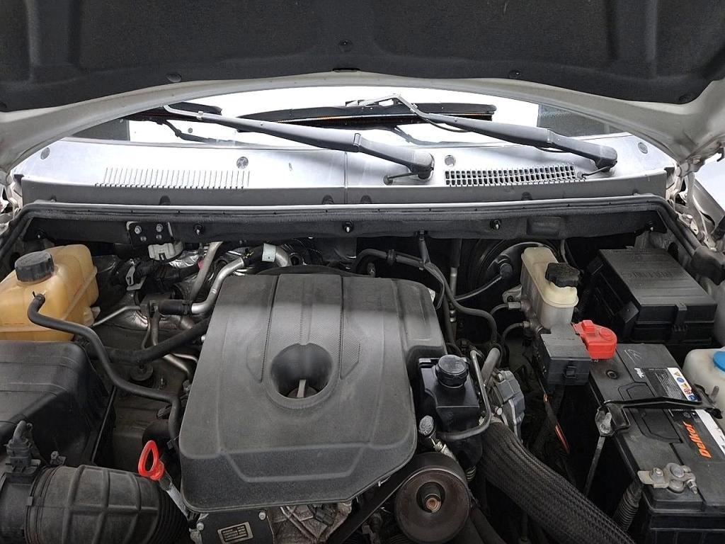 Ssangyong Korando - Vista 5