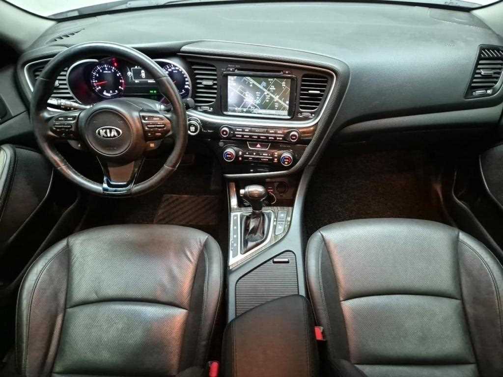 KIA K5 - Vista 7