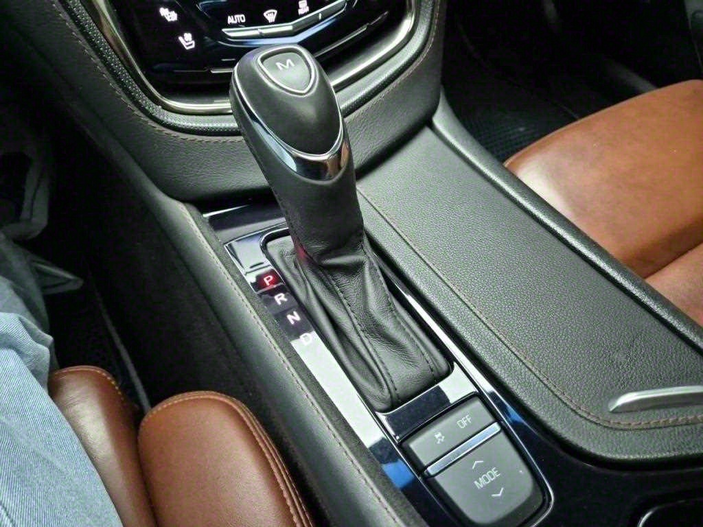 Cadillac CTS - Vista 8