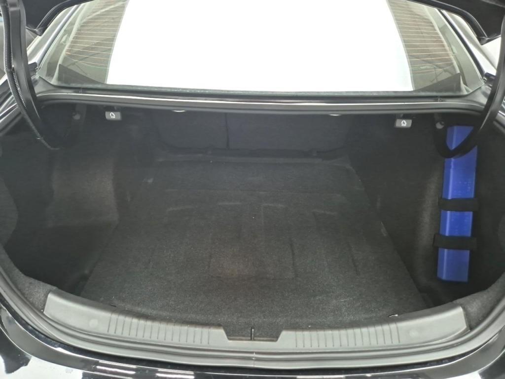 Chevrolet Malibu 2019 Negro - Importación desde Corea - HF Imports Iquique - Foto 17