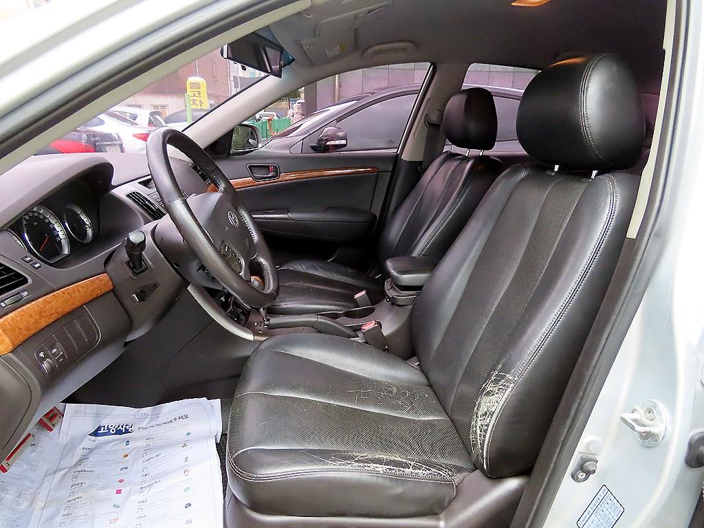 HYUNDAI Sonata - Vista 5