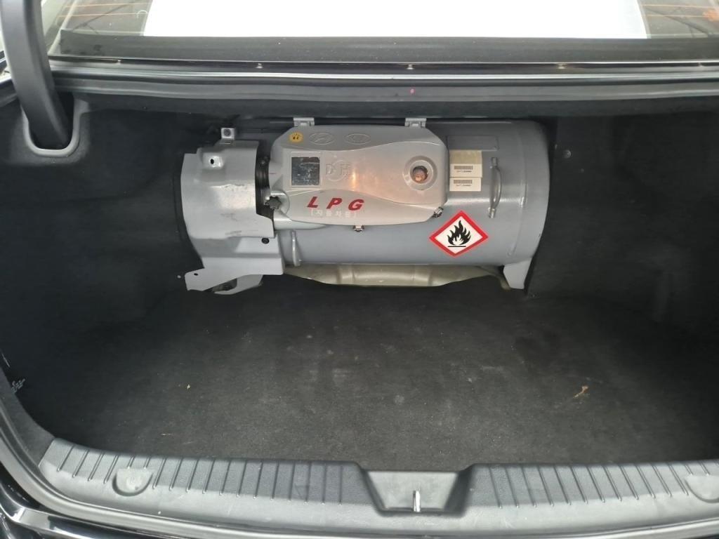 KIA K7 2013 Negro - Importación desde Corea - HF Imports Iquique - Foto 17