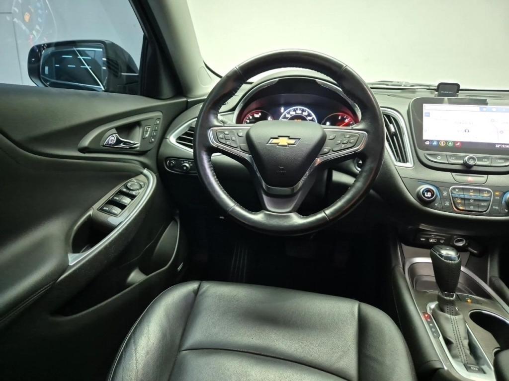 Chevrolet Malibu - Vista 9