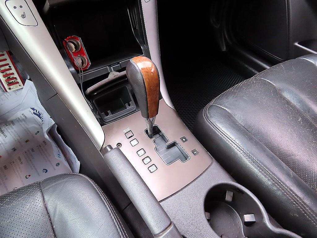 HYUNDAI Sonata - Vista 11