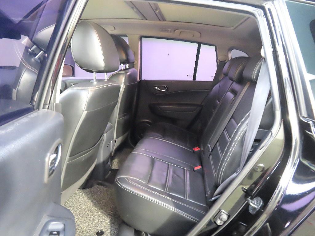 SAMSUNG QM5 - Vista 9