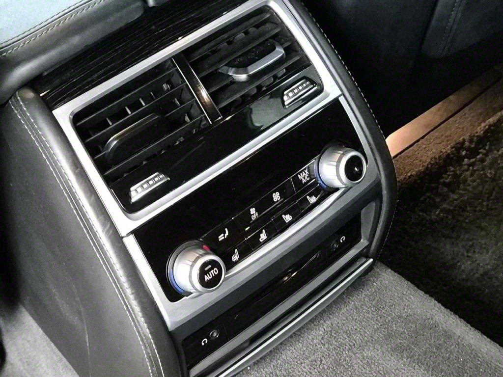 BMW 7 Series 2018 Negro - Importación desde Corea - HF Imports Iquique - Foto 15