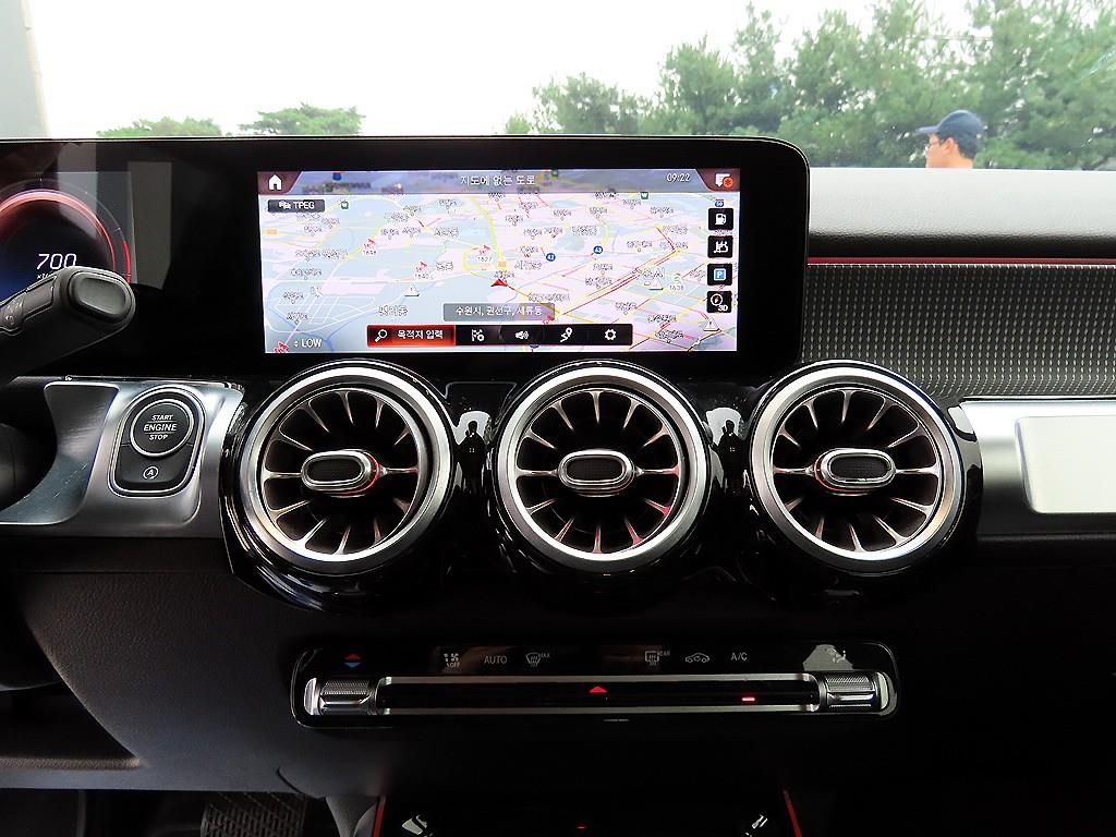 Mercedes Benz GLB Class 2021 Blanco - Importación desde Corea - HF Imports Iquique - Foto 14