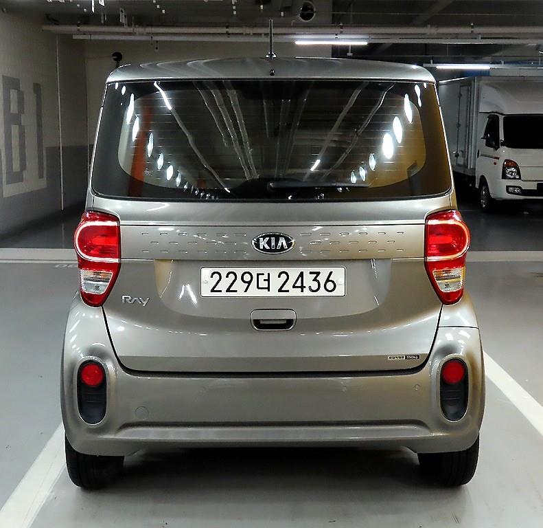 KIA Ray - Vista 4