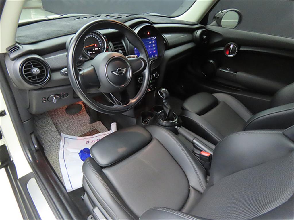 Mini Cooper - Vista 5