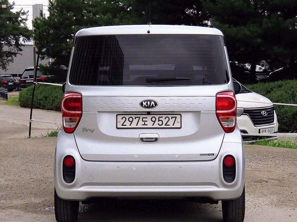 KIA Ray - Vista 4