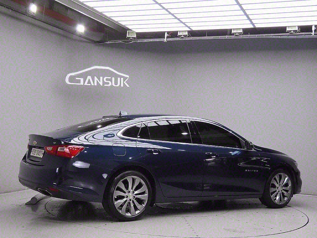 Chevrolet Malibu - Vista 7