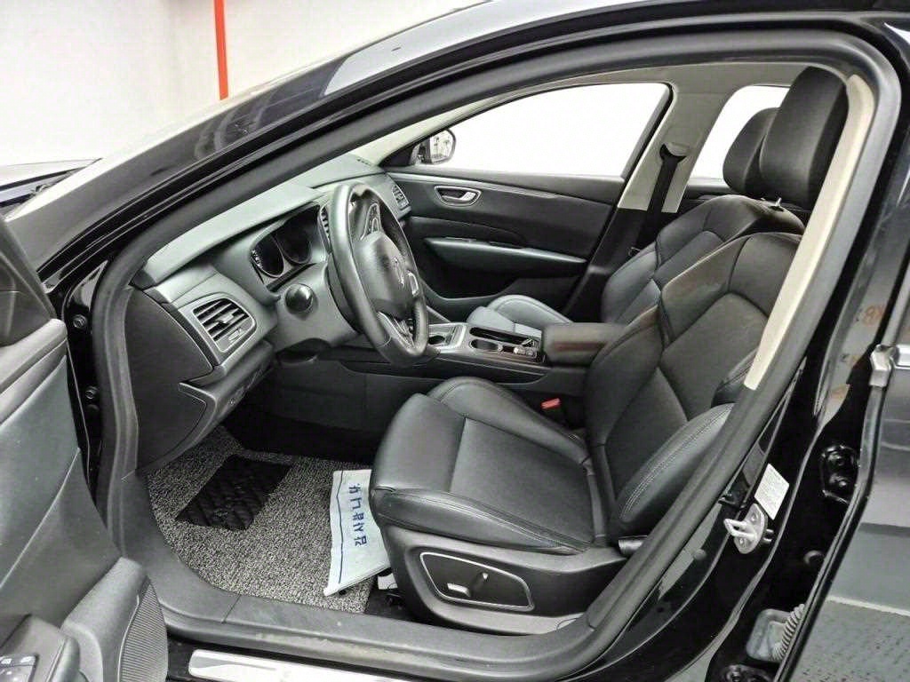 SAMSUNG SM6 - Vista 11