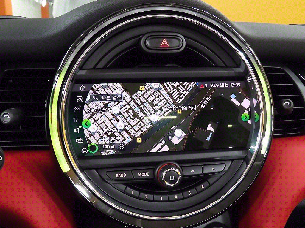 Mini Cooper Convertible - Vista 12