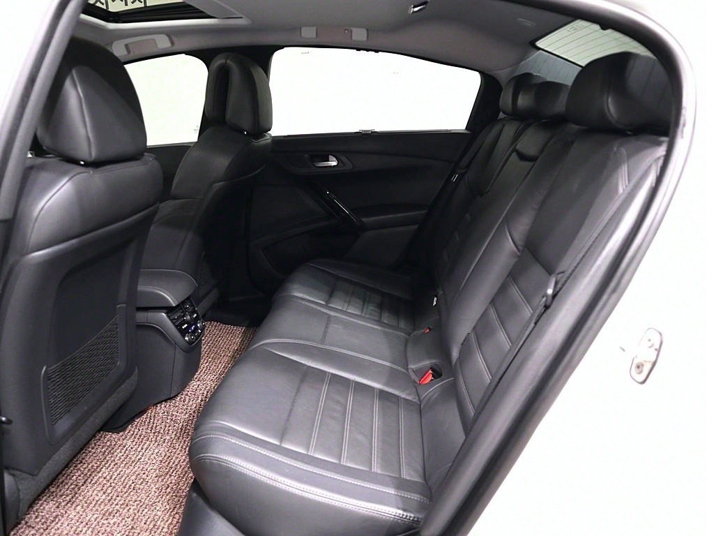 Peugeot 508 - Vista 10