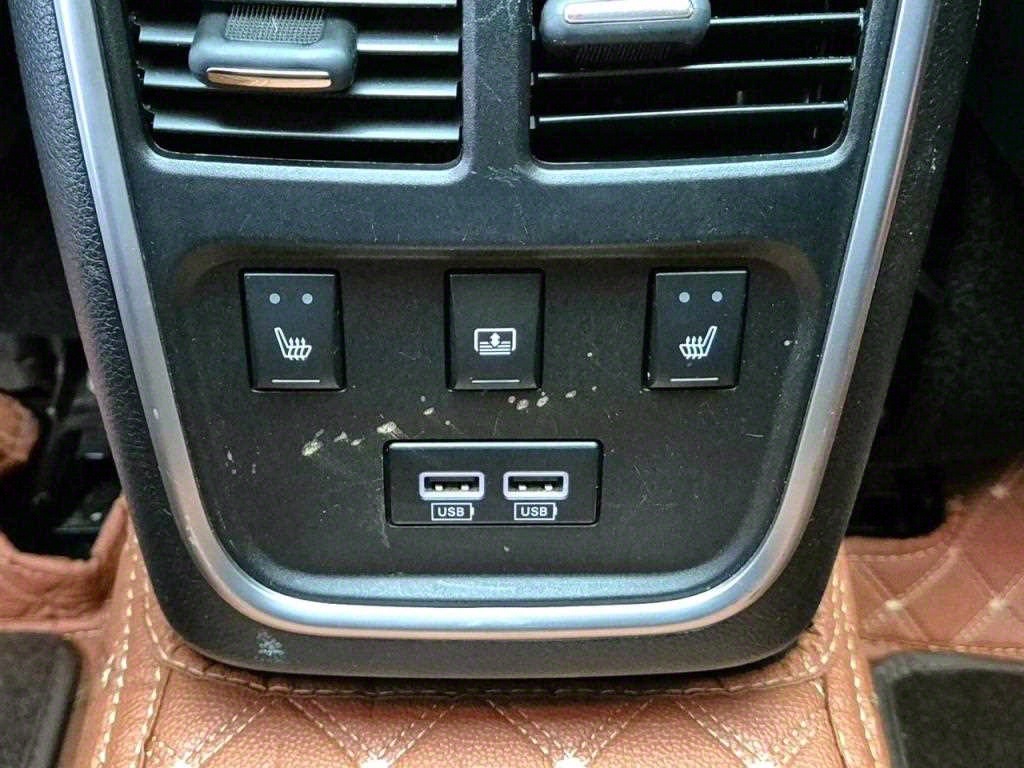 Chrysler 300C 2016 Negro - Importación desde Corea - HF Imports Iquique - Foto 18