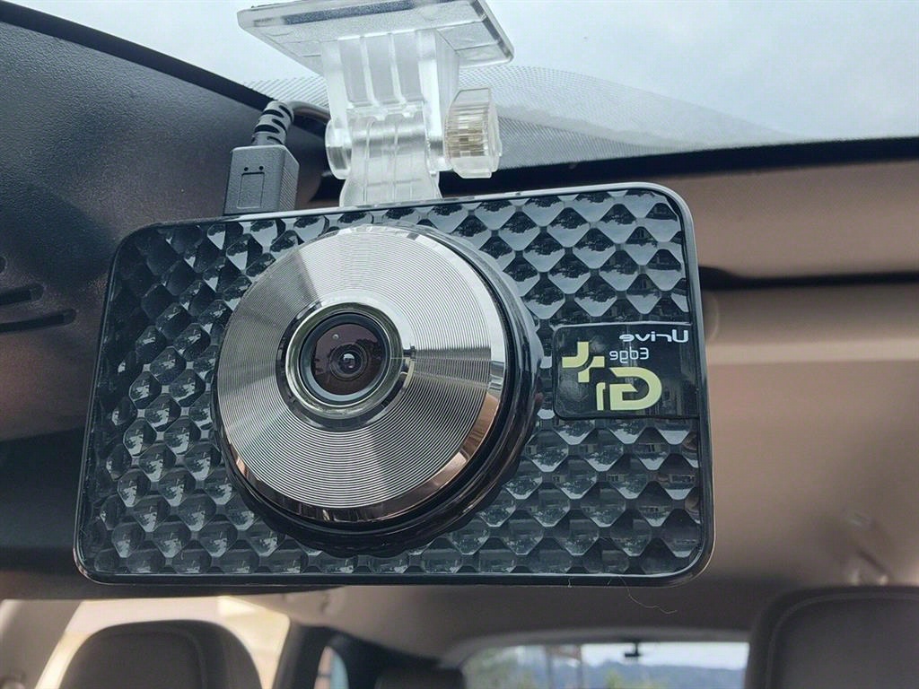 SAMSUNG QM6 2020 Blanco - Importación desde Corea - HF Imports Iquique - Foto 18