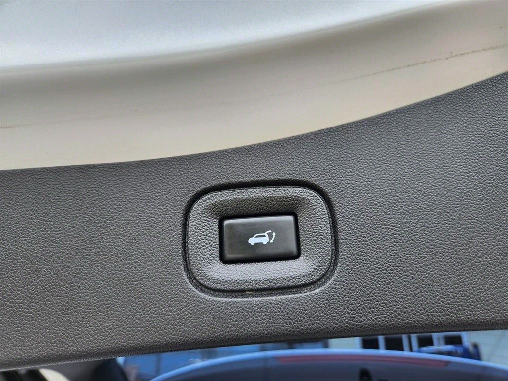 SAMSUNG QM6 2020 Blanco - Importación desde Corea - HF Imports Iquique - Foto 13