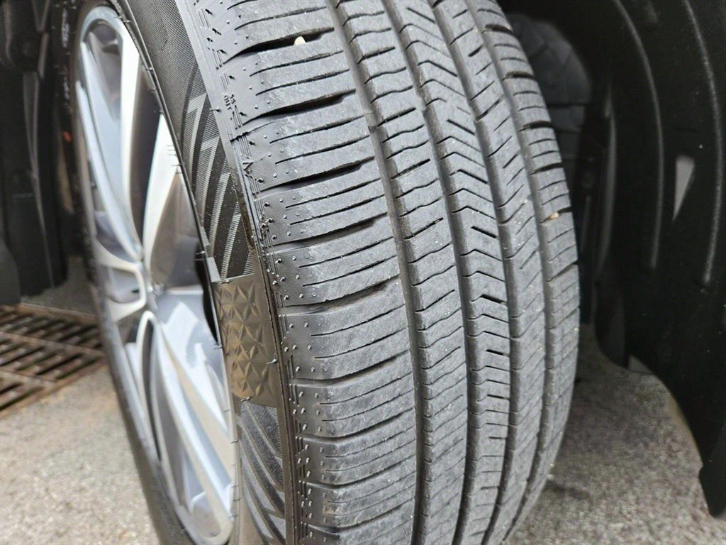 SAMSUNG QM6 2020 Blanco - Importación desde Corea - HF Imports Iquique - Foto 19