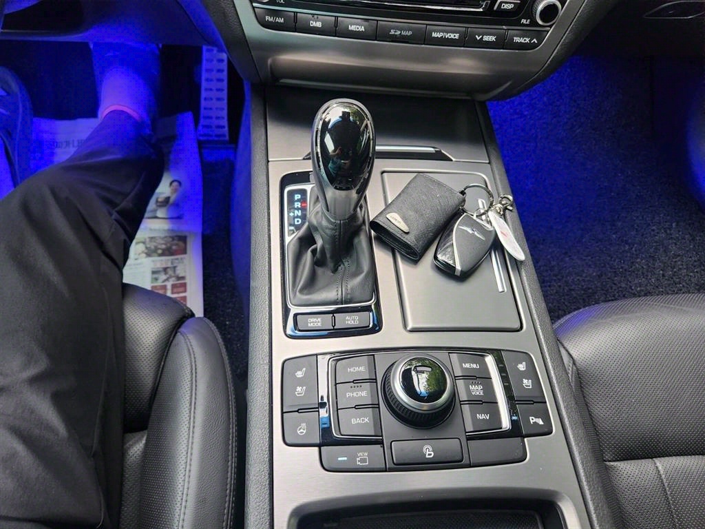 HYUNDAI Genesis 2016 Plateado - Importación desde Corea - HF Imports Iquique - Foto 17