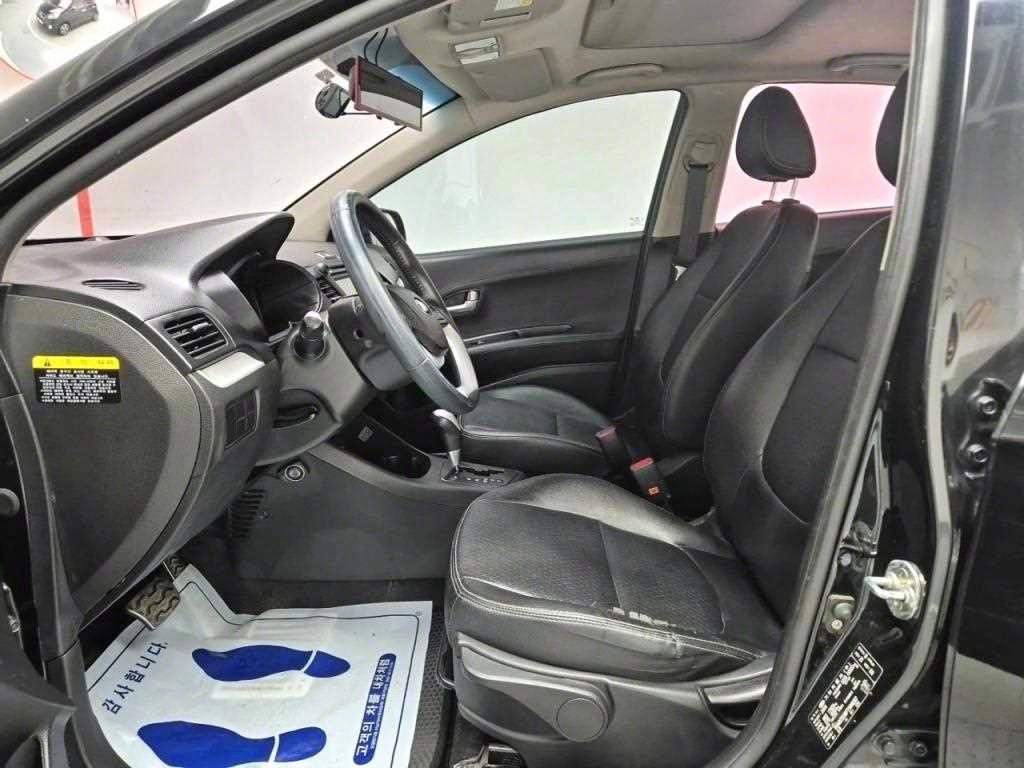 KIA Morning - Vista 11