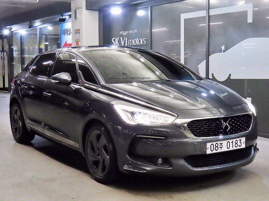 Citroen DS5