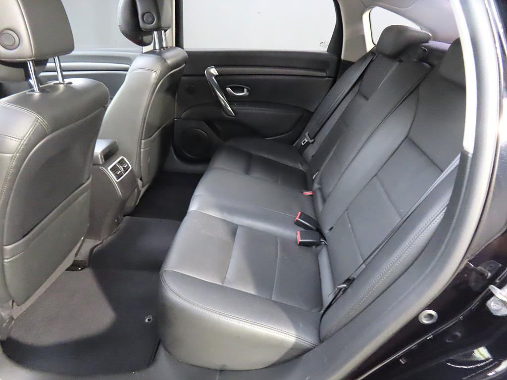 SAMSUNG SM7 - Vista 9