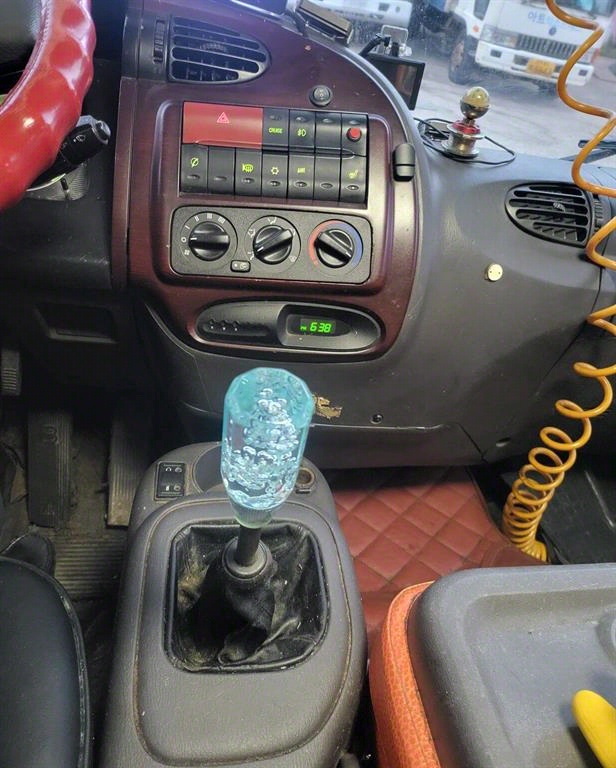 medium and large cargo Live Fish Car 2012 Blanco - Importación desde Corea - HF Imports Iquique - Foto 16