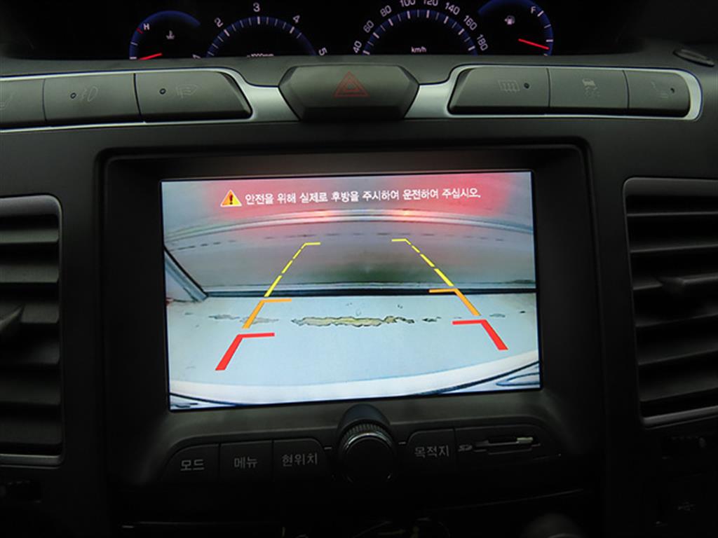 Ssangyong Korando - Vista 10