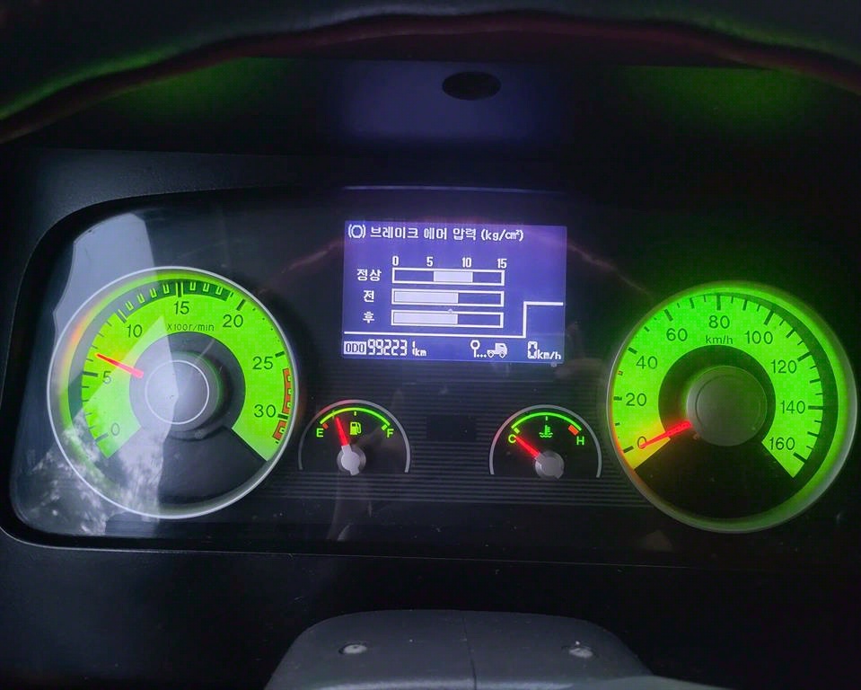 medium and large cargo Live Fish Car 2012 Blanco - Importación desde Corea - HF Imports Iquique - Foto 17