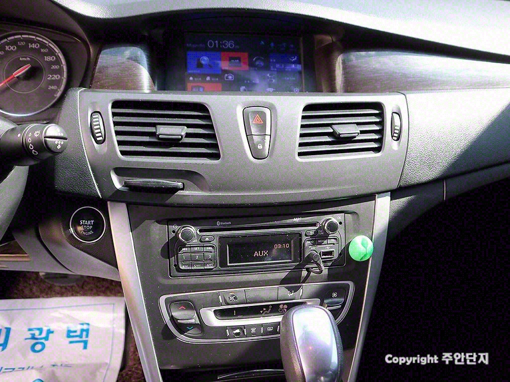 SAMSUNG SM5 2016 Blanco - Importación desde Corea - HF Imports Iquique - Foto 9