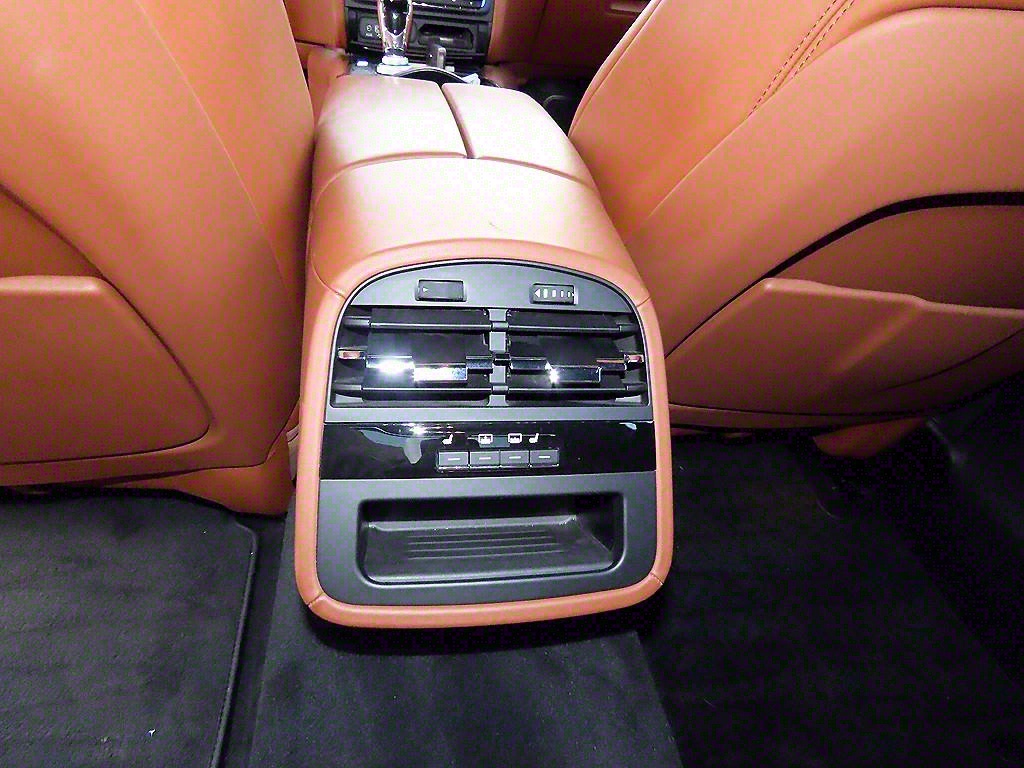 Maserati Quattroforte 2018 Azul - Importación desde Corea - HF Imports Iquique - Foto 16