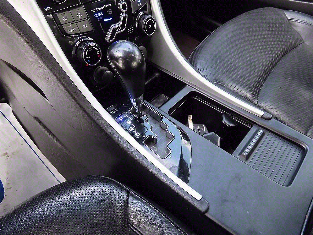 HYUNDAI Sonata - Vista 10