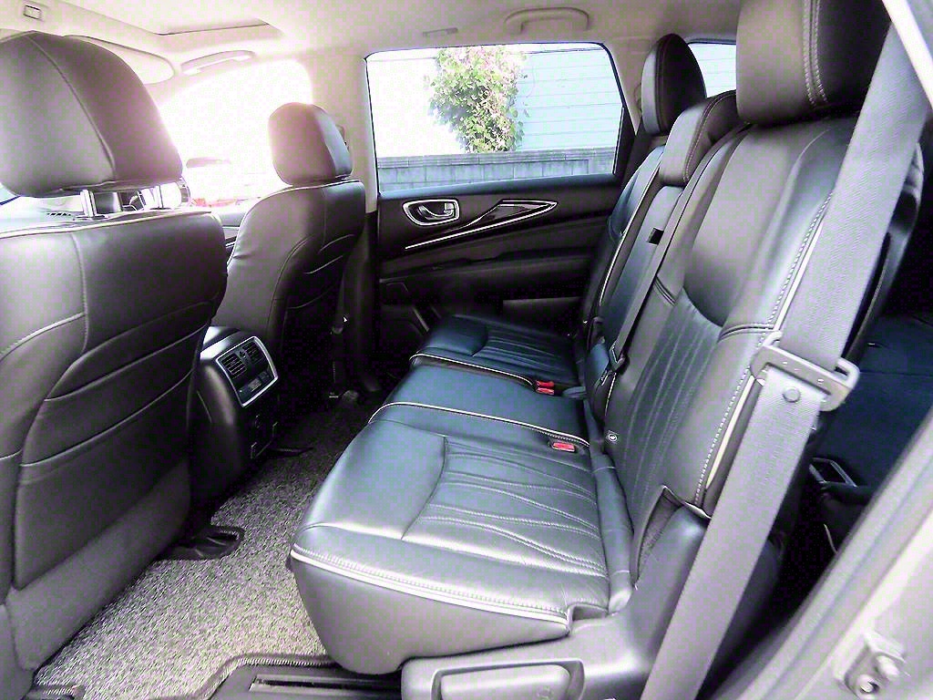 Infiniti QX - Vista 6