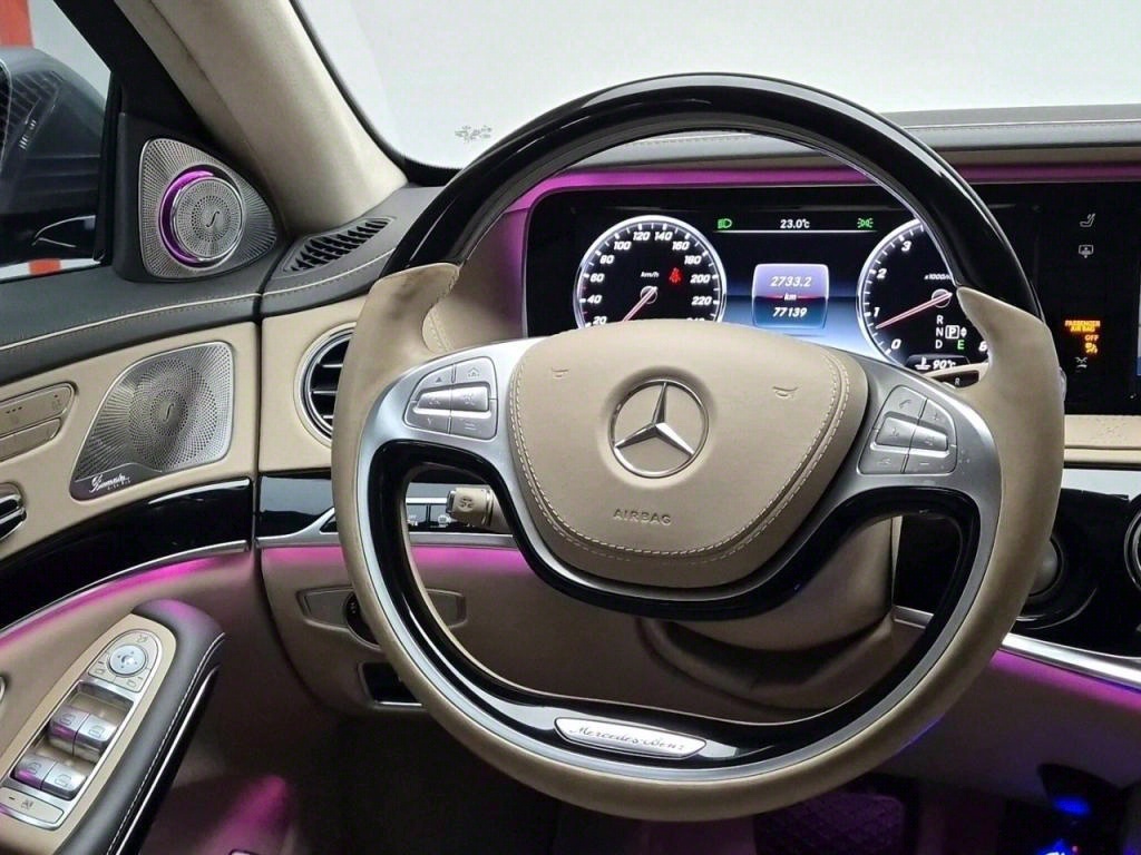 Mercedes Benz S Class - Vista 9