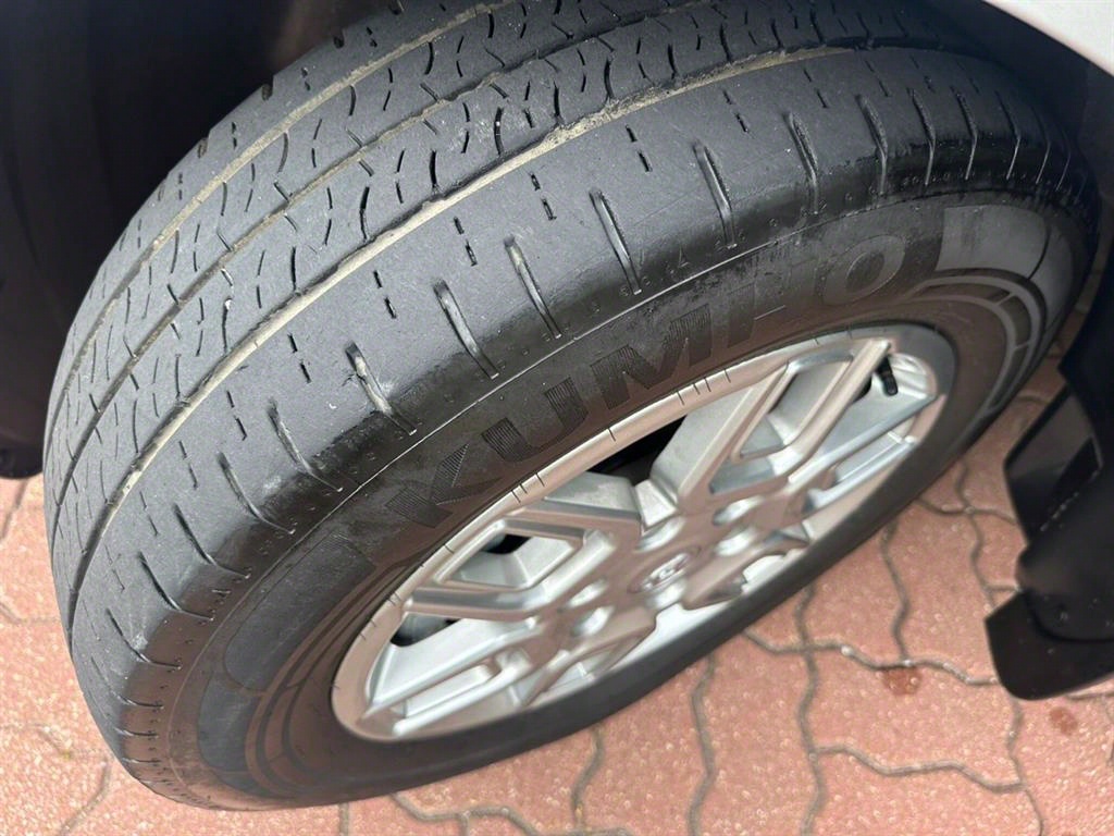 HYUNDAI Staria 2023 Gris - Importación desde Corea - HF Imports Iquique - Foto 17