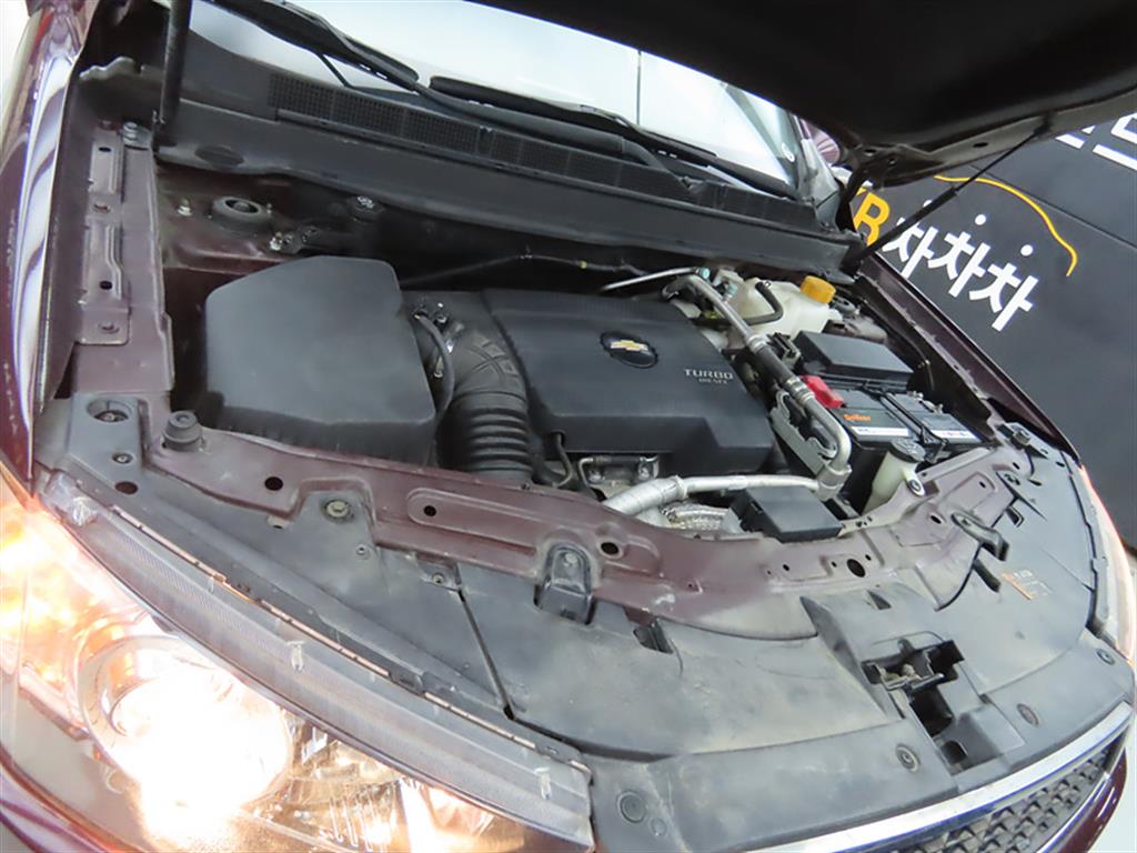 Chevrolet Captiva 2012 Morado - Importación desde Corea - HF Imports Iquique - Foto 19