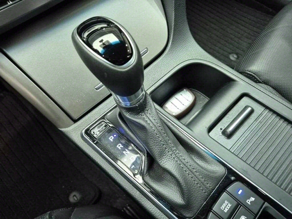 HYUNDAI Sonata - Vista 8