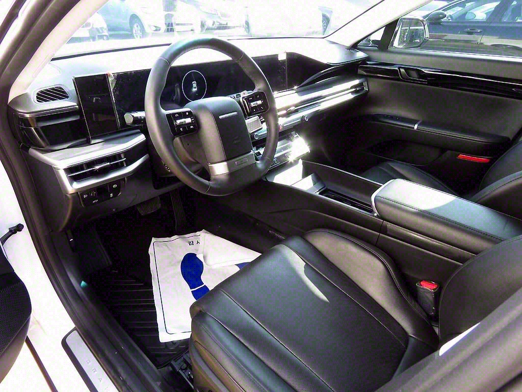 HYUNDAI Grandeur - Vista 11