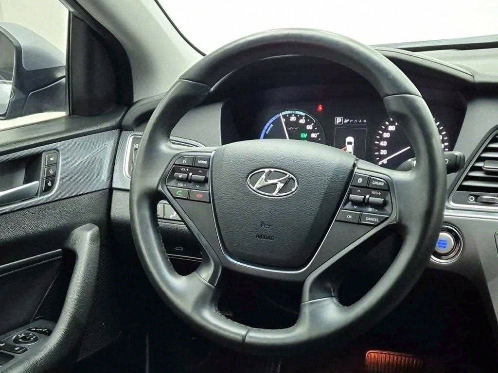 HYUNDAI Sonata - Vista 9