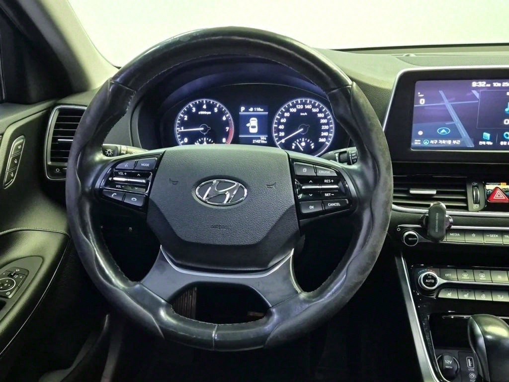 HYUNDAI Grandeur - Vista 9