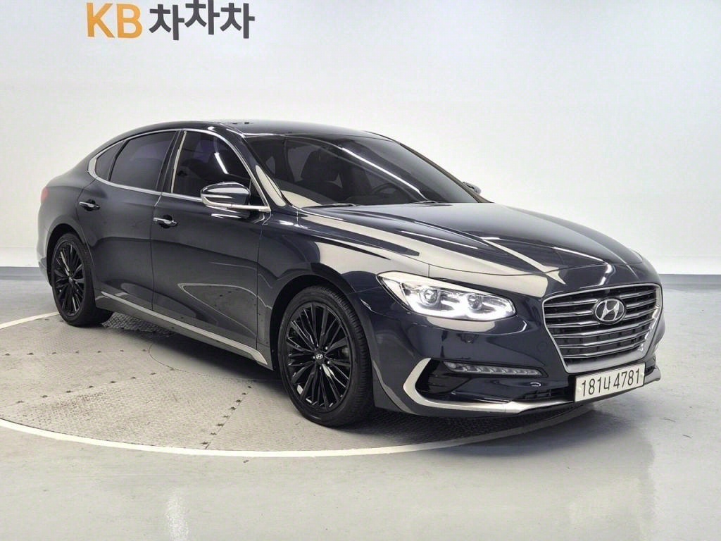 HYUNDAI Grandeur - Vista 4