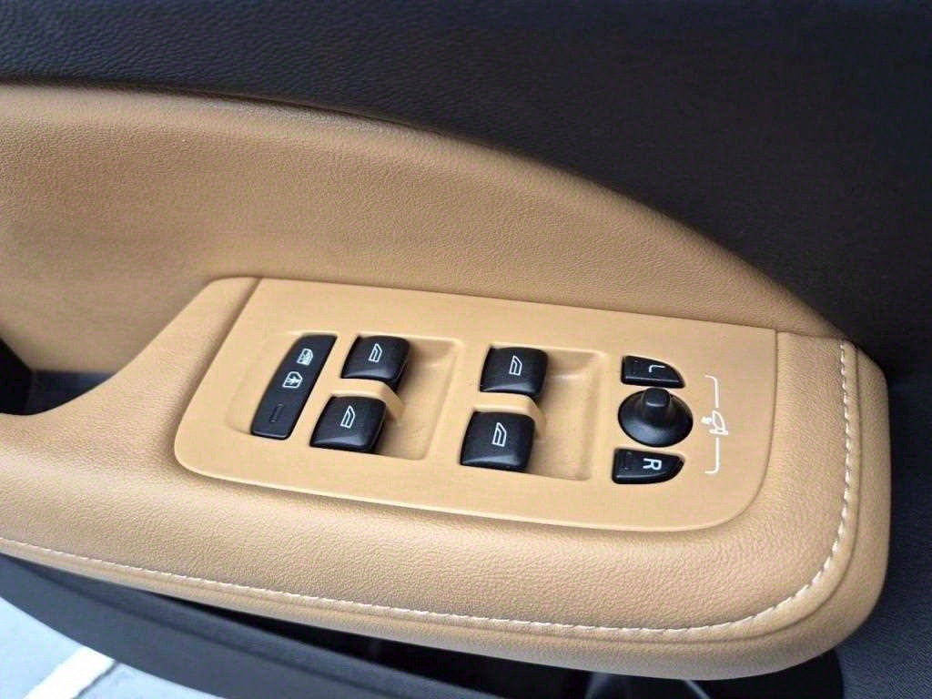 Volvo V60 2021 Gris - Importación desde Corea - HF Imports Iquique - Foto 18